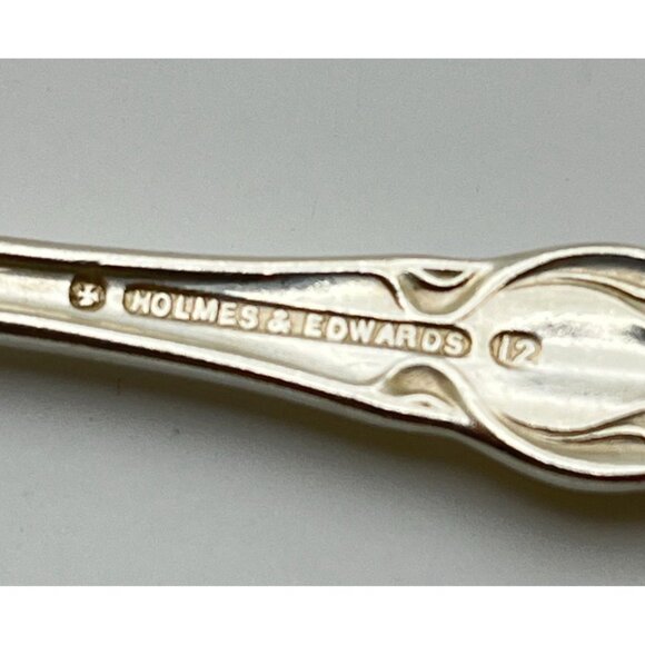 Vintage Holmes & Edwards Chalon Chatsworth Teaspoon Spoon Set of 8 Monogrammed - Picture 3 of 8